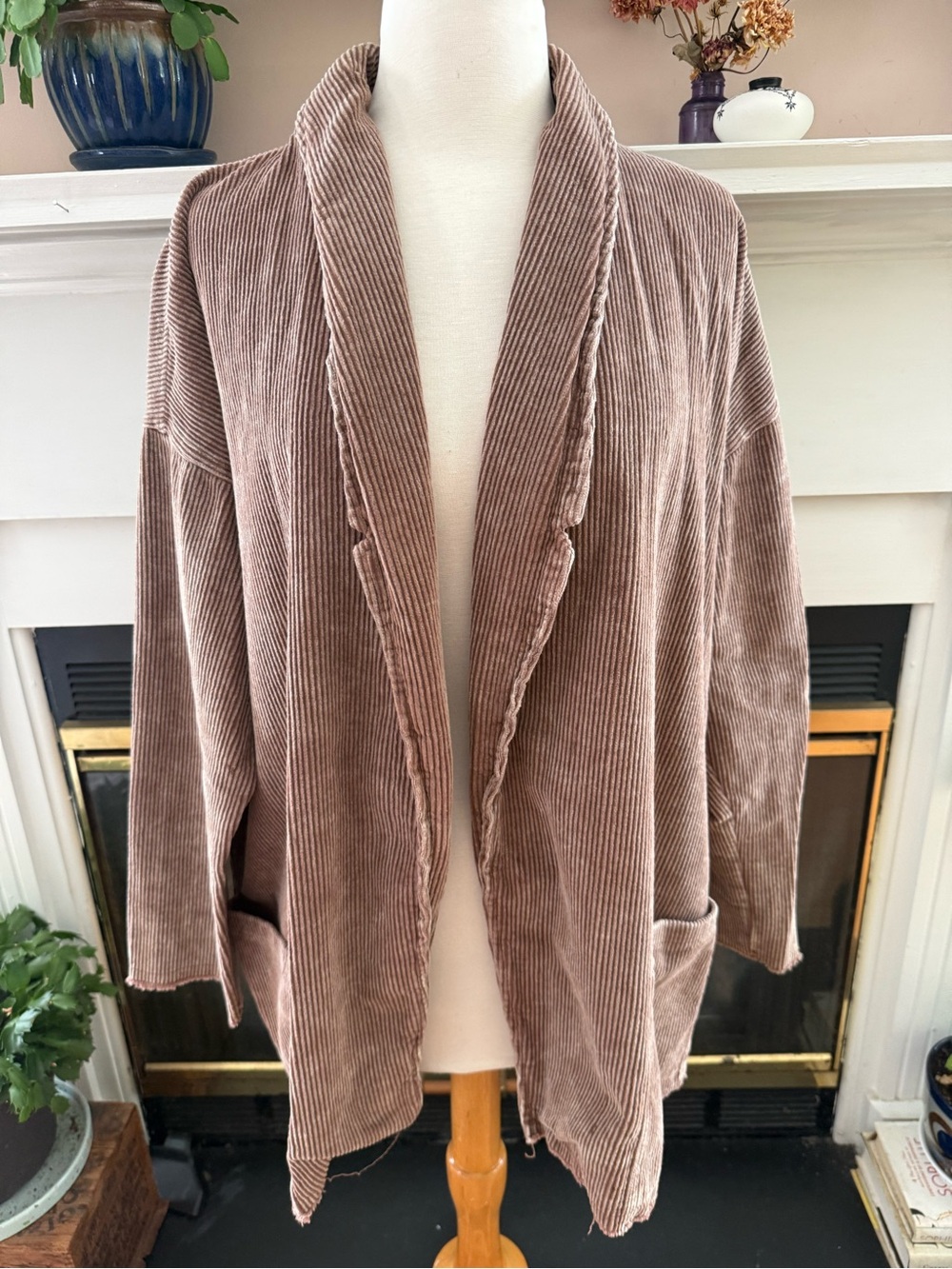 POL Corduroy Oversized Open-Front Shacket Cardigan in Taupe Brown